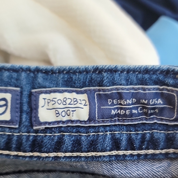 Miss Me Dark Blue Boot Cut Jeans Fallen Angel Wings Gems Rhinestones Embroidered - Picture 13 of 14